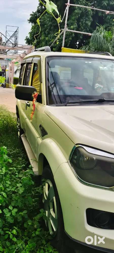 Mahindra Scorpio 2020 Diesel Manual