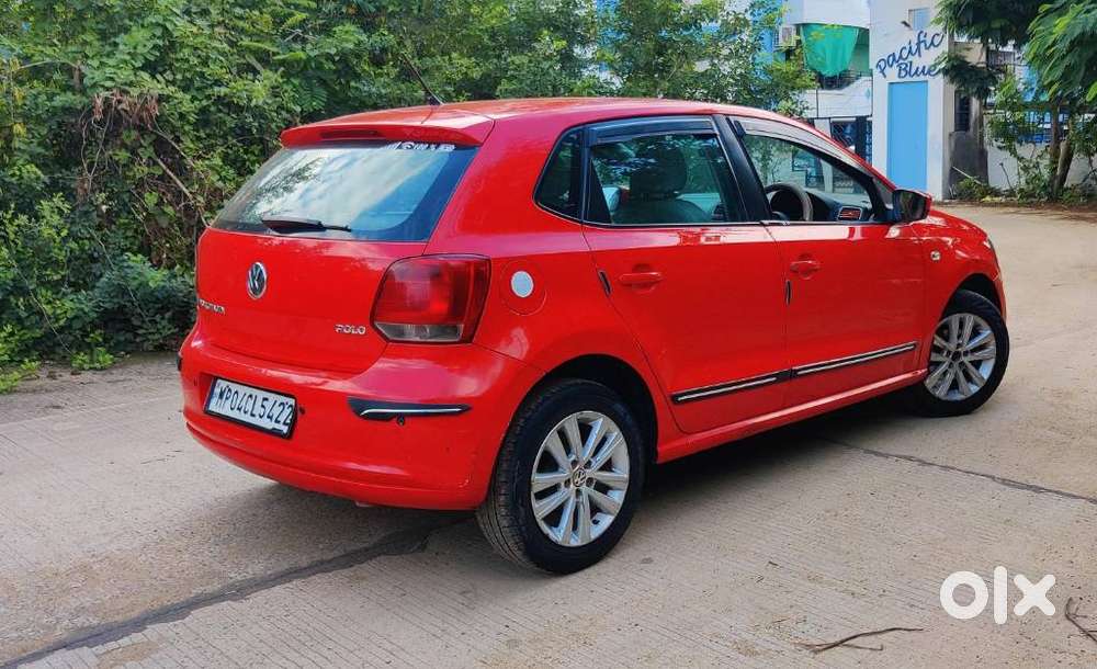Volkswagen Polo Petrol Highline 1.6l, 2013, Petrol