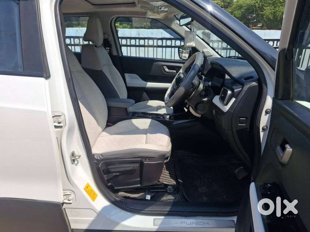 Tata Punch Ev Empowered Plus S Lr, 2024, Electric