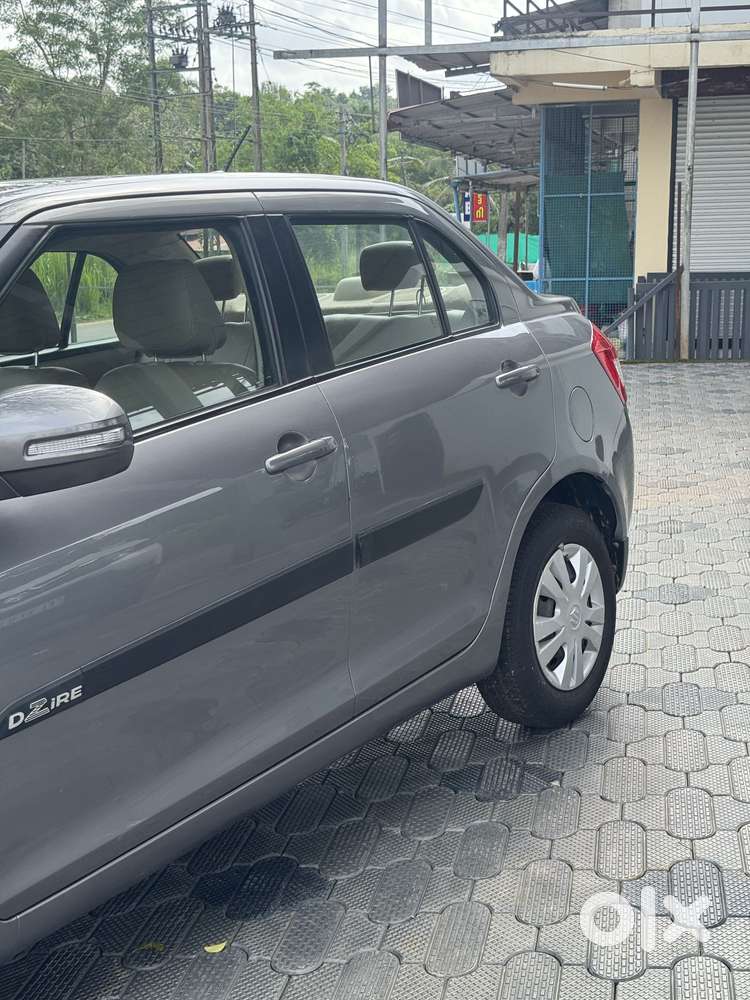 Maruti Suzuki Swift Dzire 1.3 Vxi, 2014, Petrol