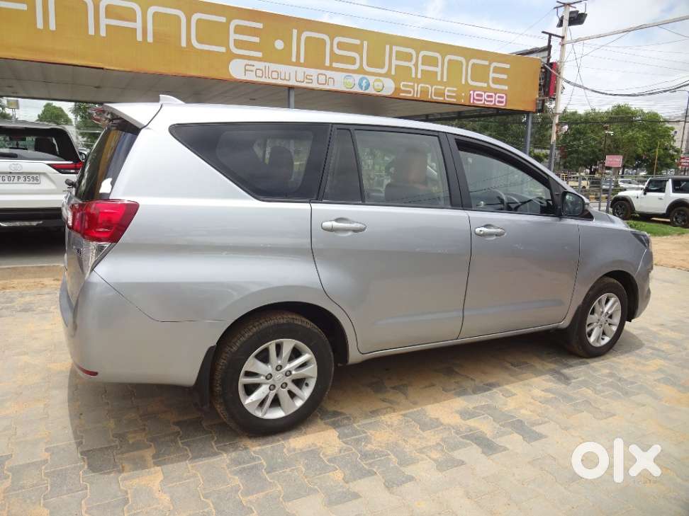 Toyota Innova Crysta [ ] 2.4 Gx At 8 Str, 2020, Diesel