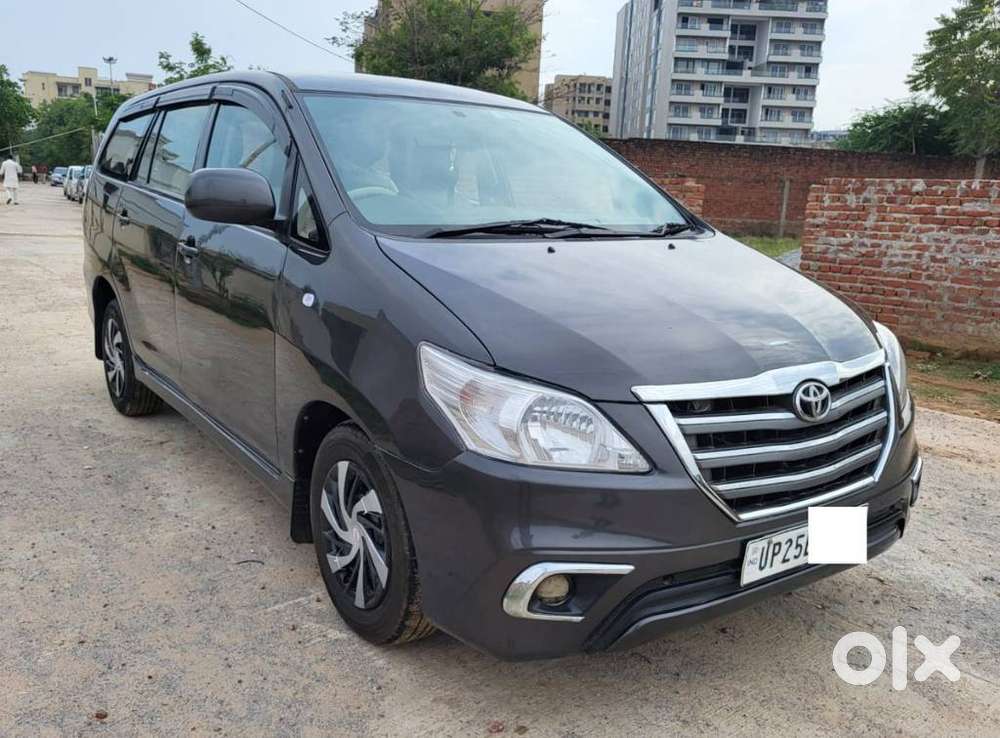 Toyota Innova 2.5 G (diesel) 8 Seater, 2015, Diesel