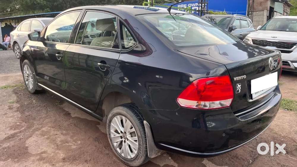Volkswagen Vento 1.6 Highline, 2015, Petrol