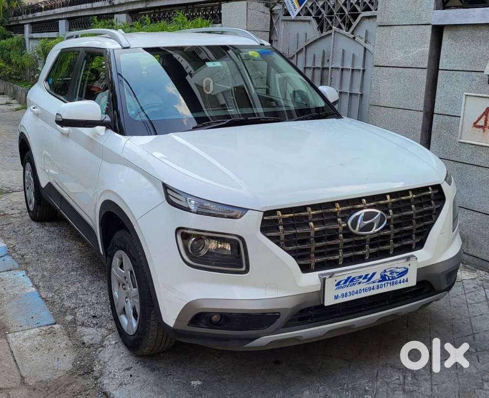 Hyundai Venue 1.2 S Plus, 2021, Petrol