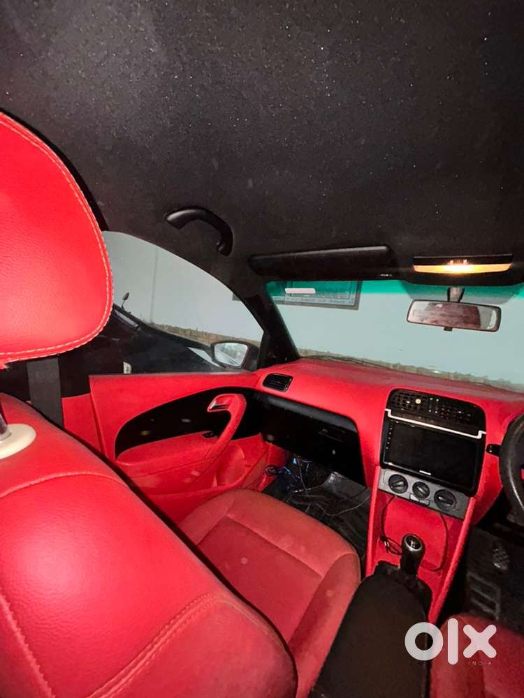 Volkswagen Vento Petrol 2011