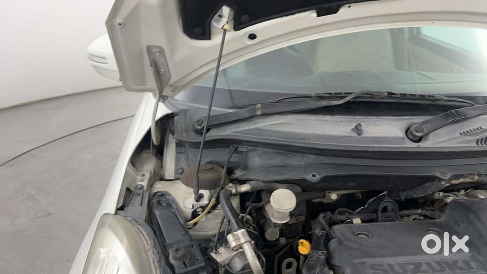 Maruti Suzuki Swift Dzire Amt Zdi, 2016, Diesel