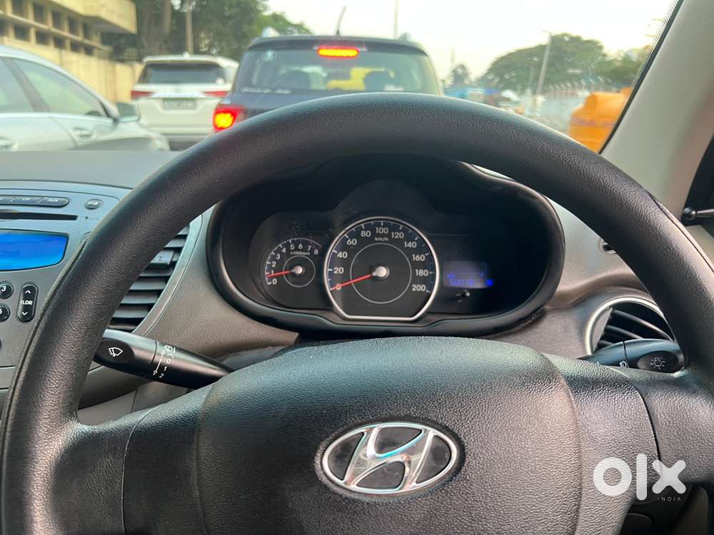 Hyundai I10 Sportz 2015