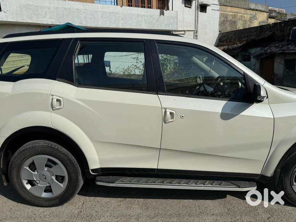 Mahindra Xuv500 2016 Diesel 85000 Km Driven