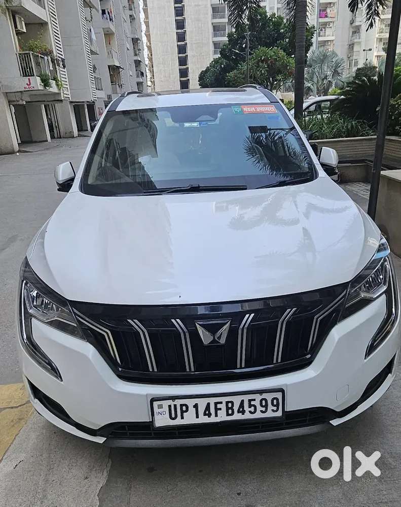 Mahindra Xuv700 2022 Petrol Well Maintained