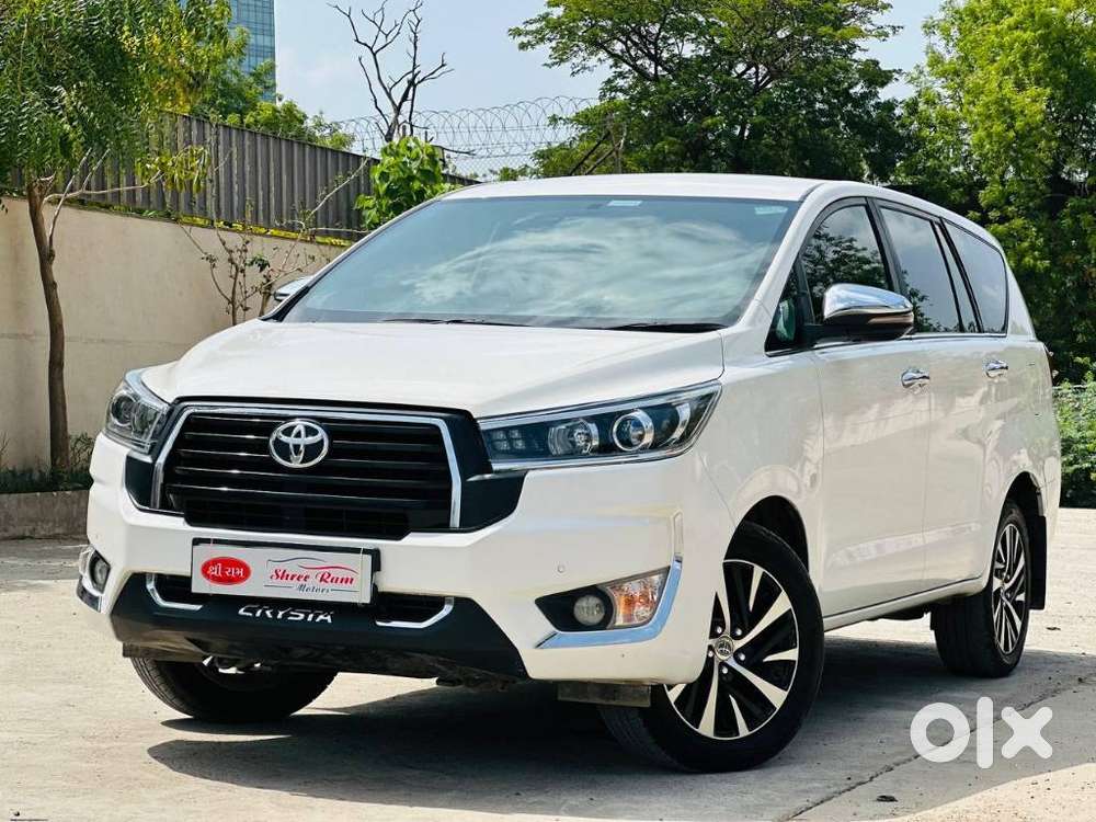 Toyota Innova Crysta 2.4 Z 7 Str, 2023, Diesel