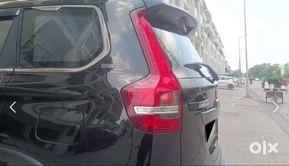 Brand New Mahindra Scorpion Z8l 2024,  Black