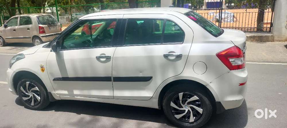 Maruti Suzuki Dzire 2017 photo 2