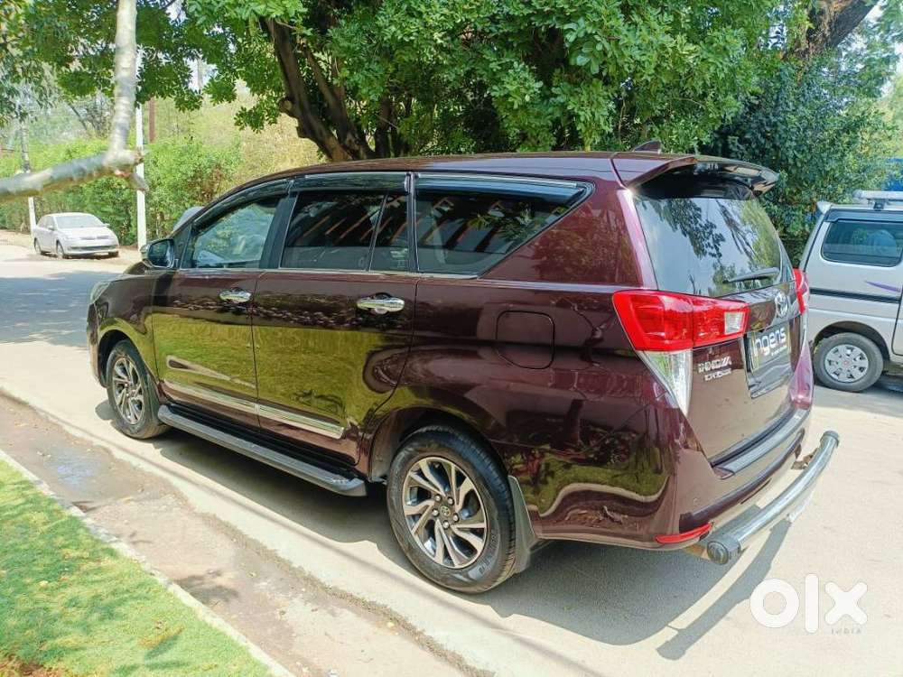 Toyota Innova Crysta [2020-ongoing] 2.4 Gx At 7 Str, 2022, Diesel