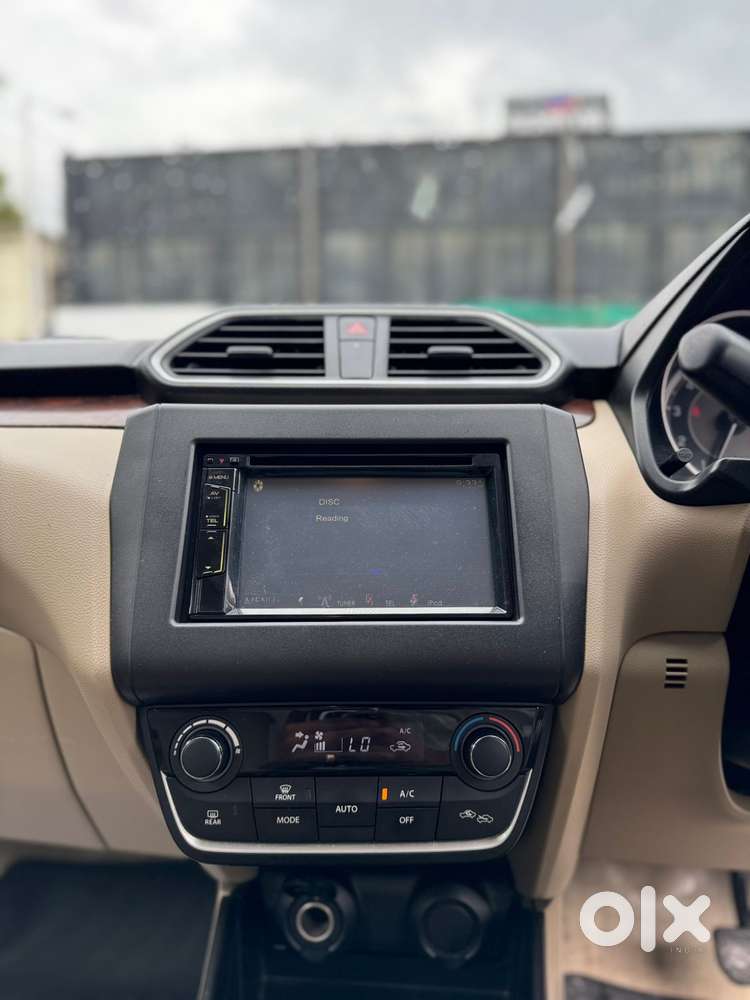 Maruti Suzuki Dzire 1.2 Zxi Amt, 2017, Petrol