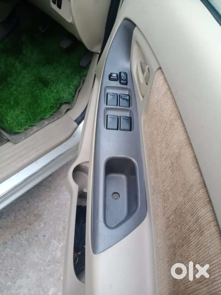 Toyota Innova Diesel Engine Car Sell
