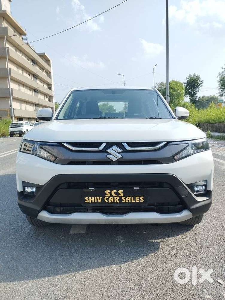 Maruti Suzuki Brezza 1.5 Lxi Cng, 2025, Petrol