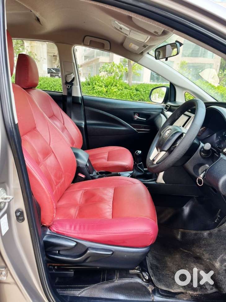 Toyota Innova Crysta 2.4 G Mt 7 Str, 2018, Diesel