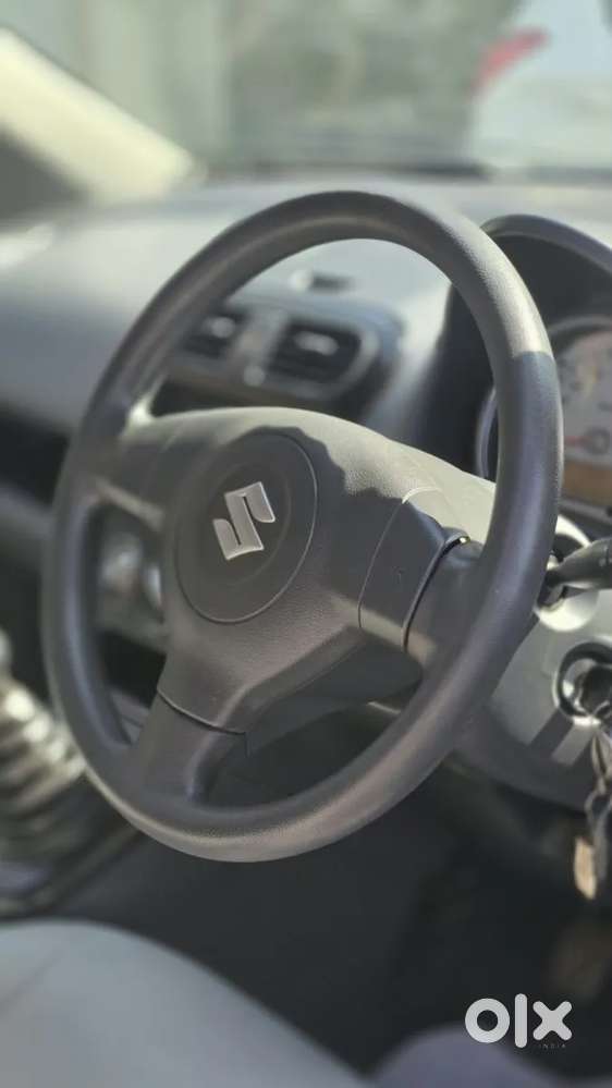 Maruti Suzuki Ritz Lxi, 2016, Petrol