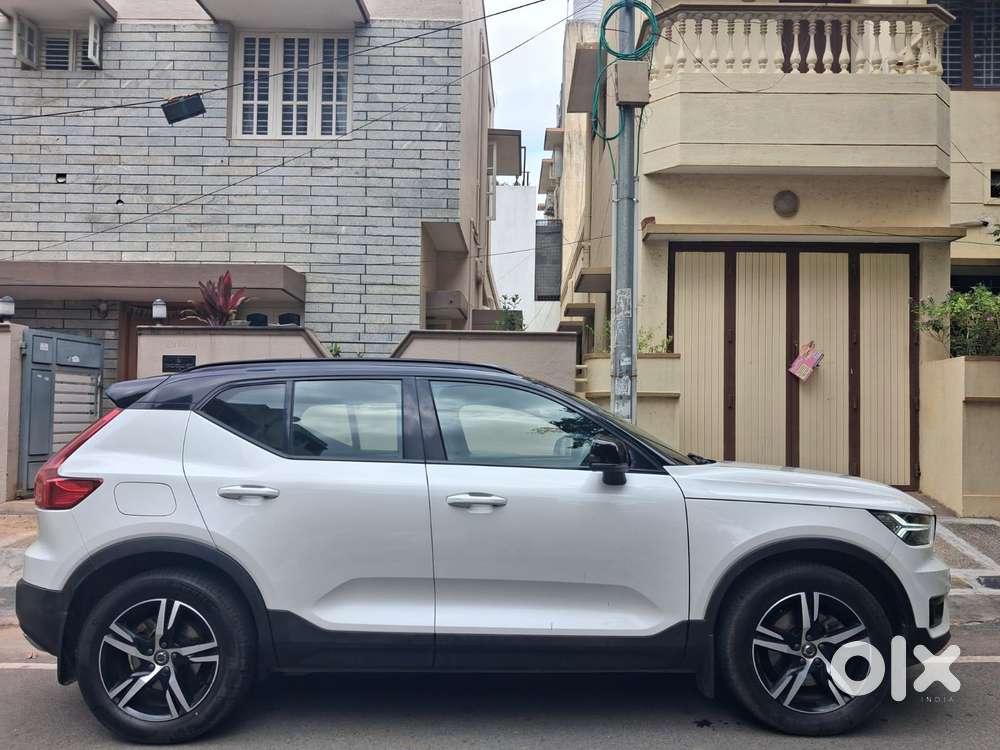 Volvo Xc40 D4 Awd Inscription, 2021, Petrol