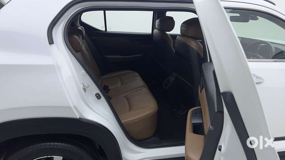 Honda Elevate Zx Mt, 2024, Petrol