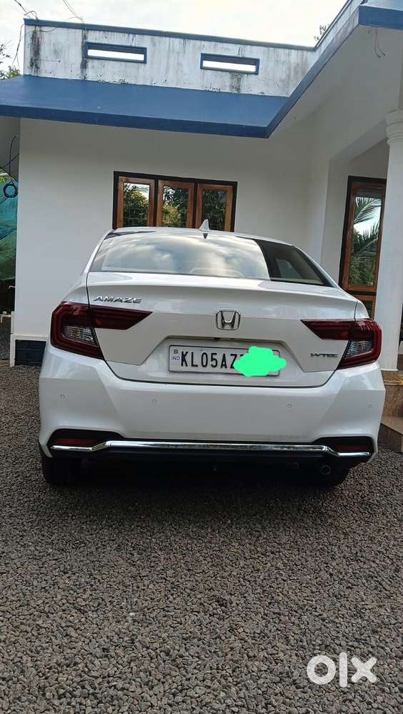 Honda Amaze 2nd Gen 2023 Petrol Well Maintained