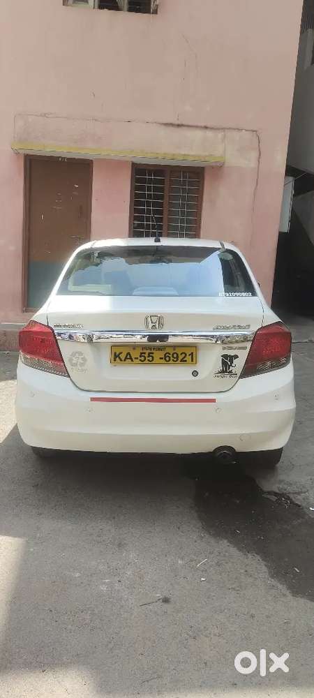 Honda Amaze 2016 Diesel Well Maintained