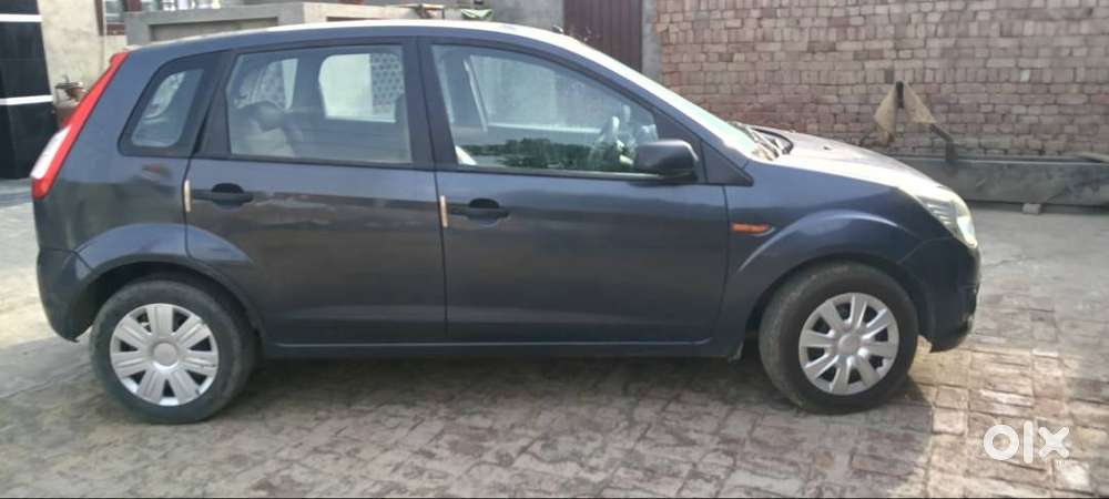 Ford Figo 2014 Diesel 90000 Km Driven