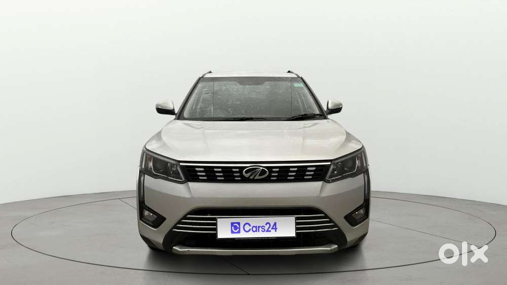 Mahindra Xuv300 W8, 2022, Petrol