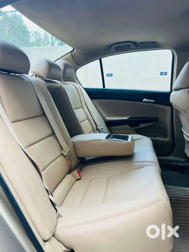 Honda Accord 2.4 Manual, 2008, Petrol