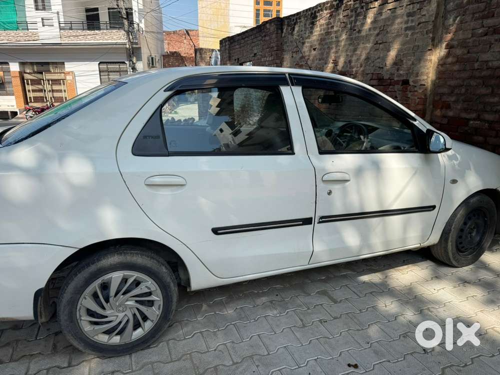 Toyota Etios Diesel Gd 2015 Car