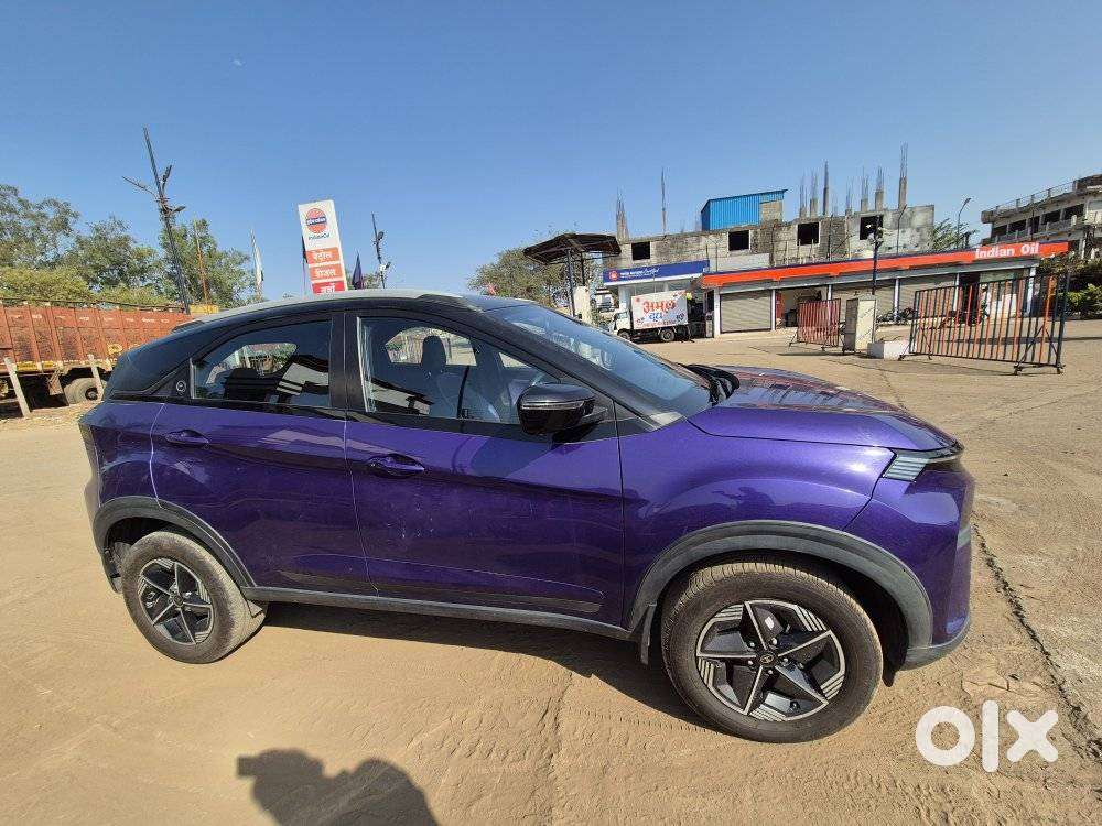 Tata Nexon Fearless Purple 1.2 Revotron Petrol 6mt, 2023, Petrol