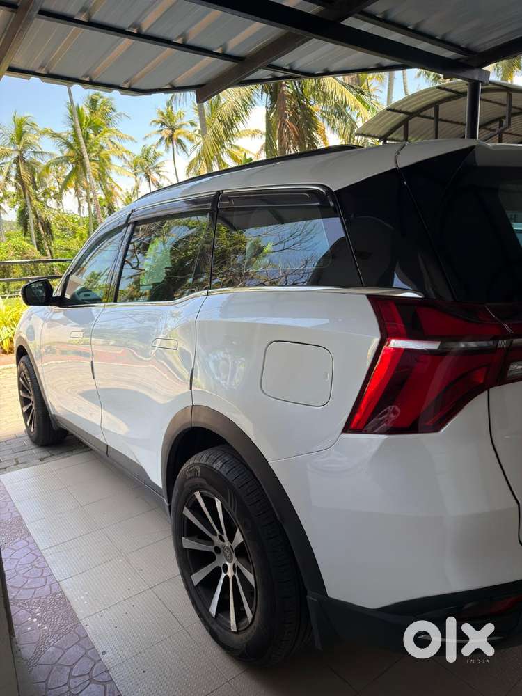 Mahindra Xuv700 Mx Diesel Mt 5 Str (e), 2022, Diesel