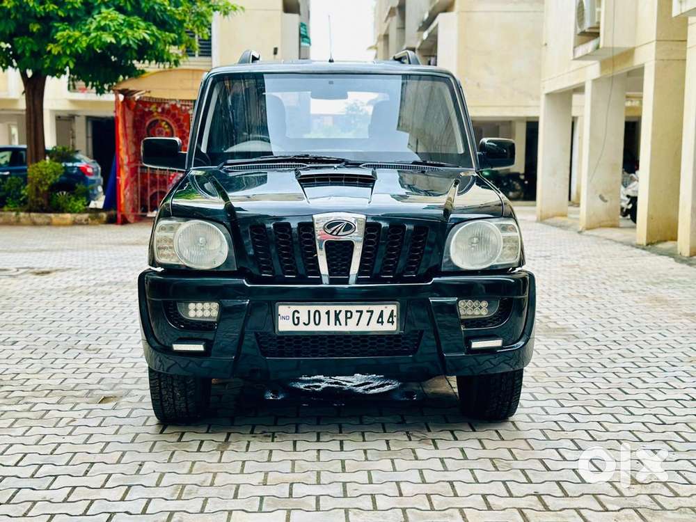 Mahindra Scorpio Classic 2012
