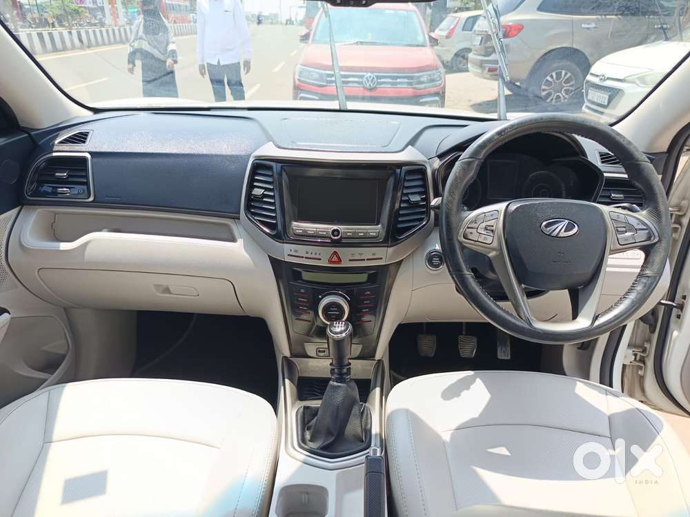 Mahindra Xuv300 W8 Option Dual Tone Diesel, 2021, Diesel