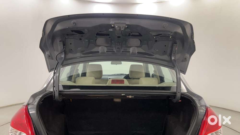 Maruti Suzuki Swift Dzire 1.3 Vxi, 2013, Petrol