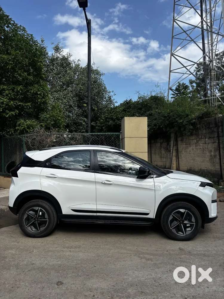 Tata Nexon Creative 1.2 Revotron Petrol 6 Amt, 2024, Petrol