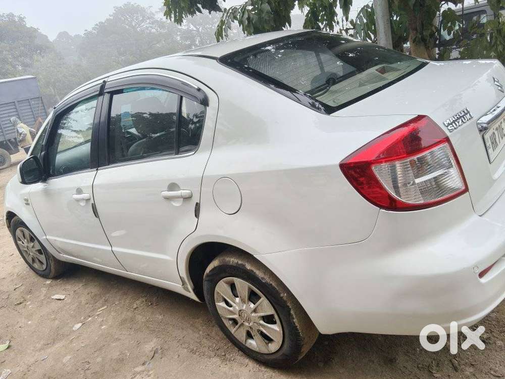 Maruti Suzuki Sx4 Green Vxi (cng), 2013, Petrol