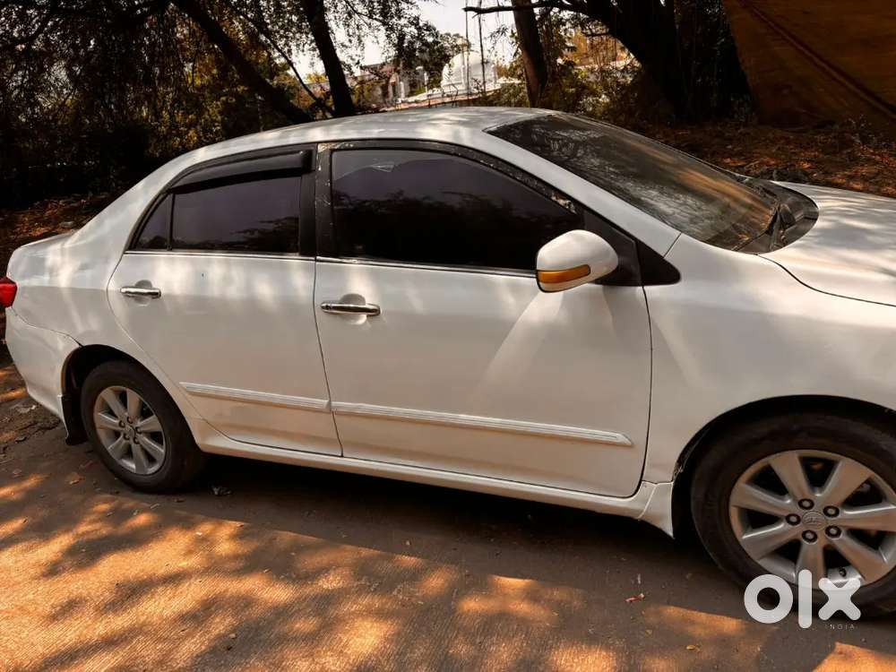 Toyota Corolla Altis 2010 Diesel