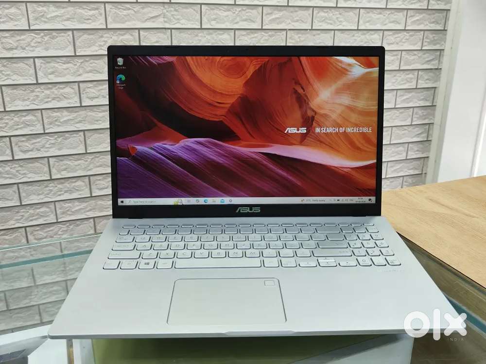 Asus VivoBook Ryzen 5 3rd Gen 8gb 128gb 1tb 2gb gfx Warranty & Charger