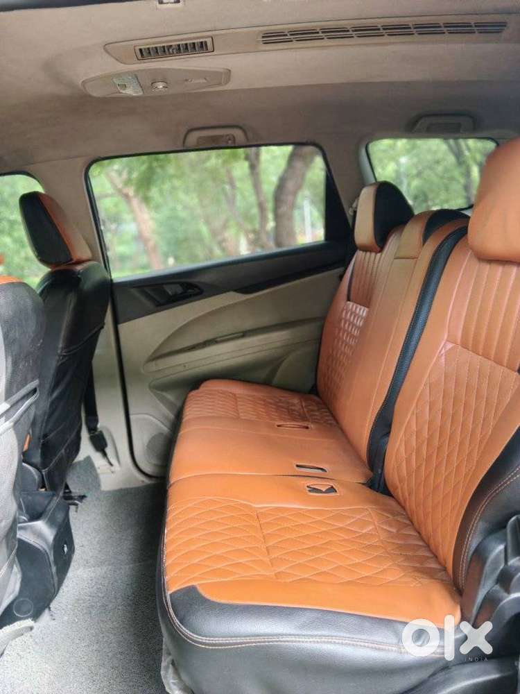 Mahindra Marazzo M2, 2023, Diesel