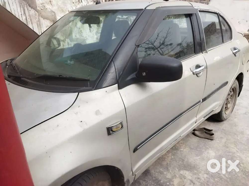 Maruti Suzuki Dzire 2011 Petrol 90000 Km Driven