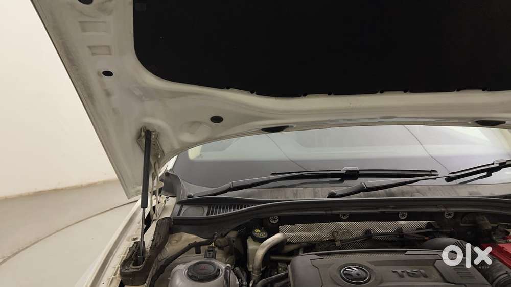 Skoda Superb Lk 1.8 Tsi At, 2019, Petrol