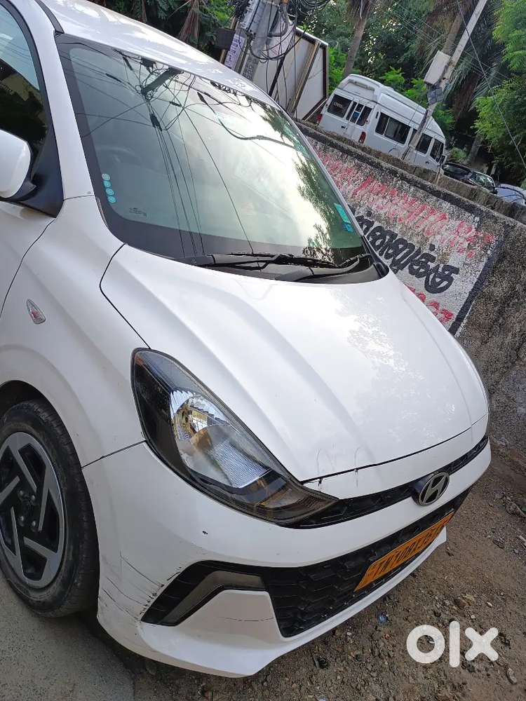 Hyundai Aura 2024 Petrol Well Maintained