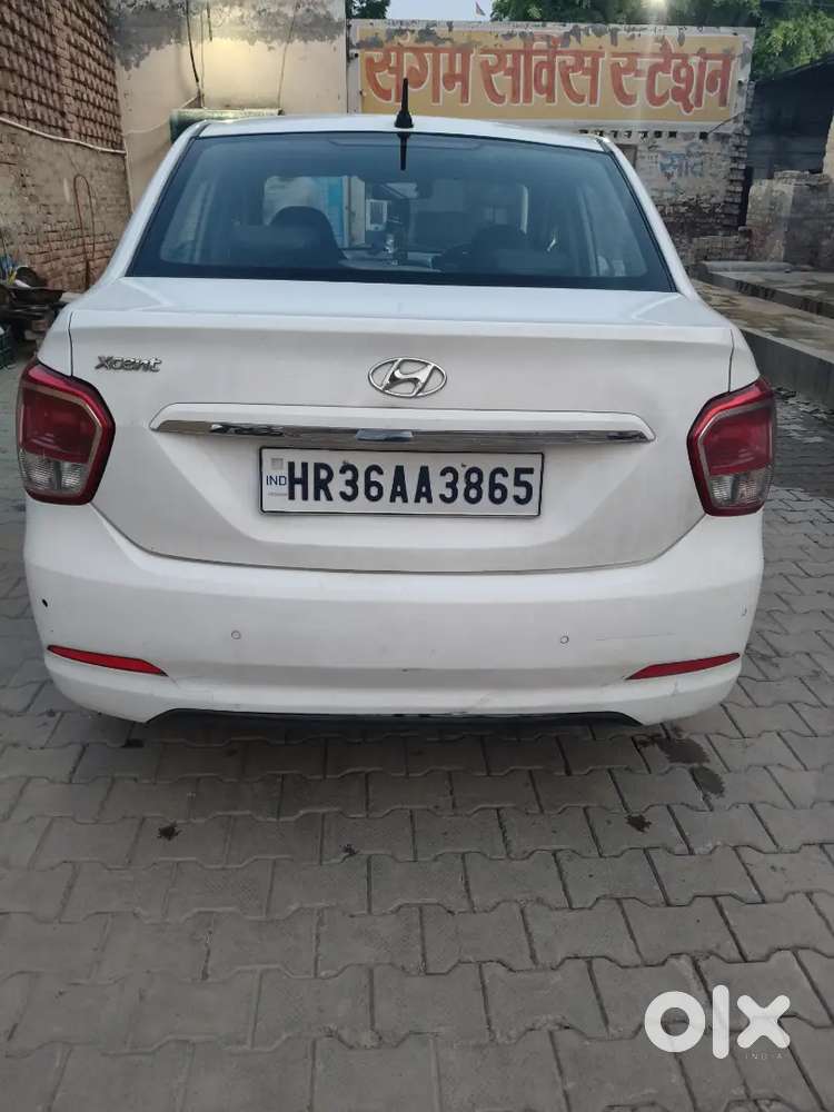Hyundai Xcent Diesel 2016 Model