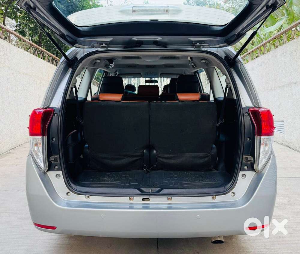 Toyota Innova Crysta 2.4 G Mt, 2019, Diesel