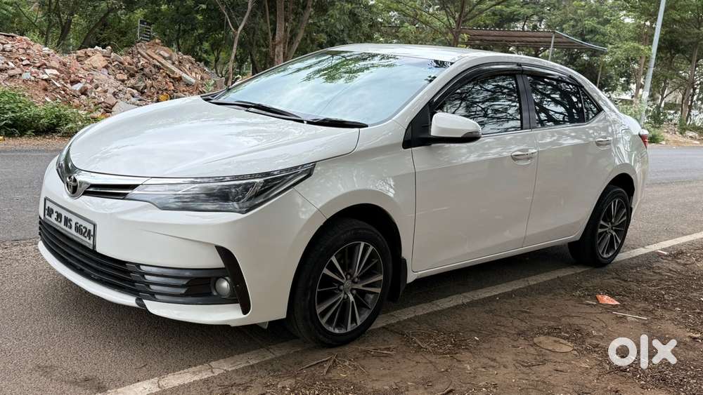 Toyota Corolla Altis 2017