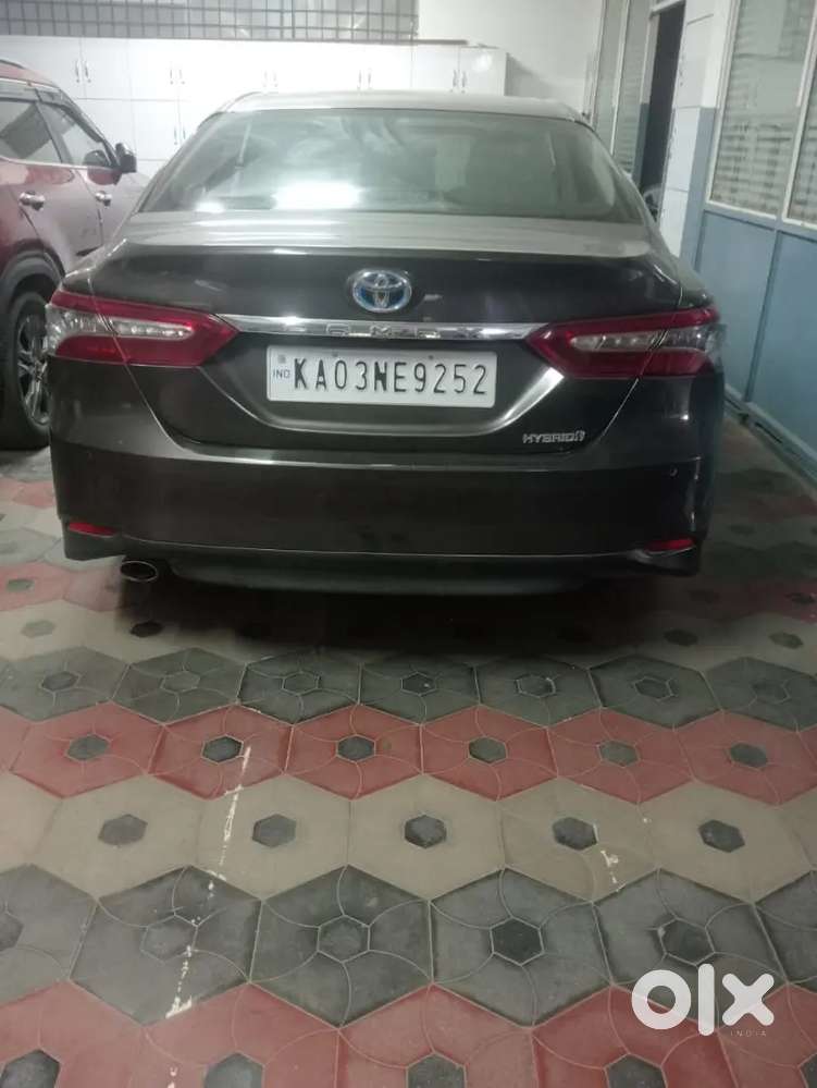 Toyota Camry Hybrid 2019