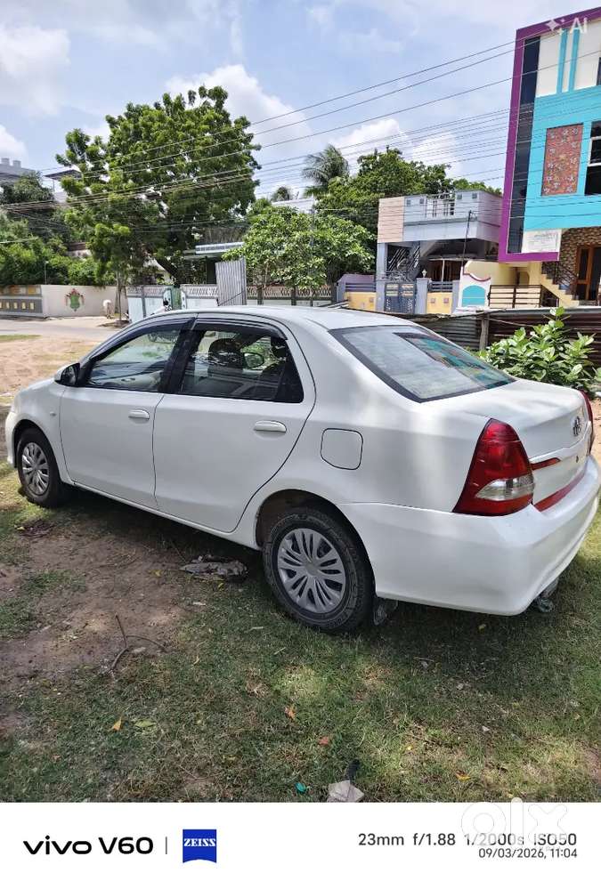 Toyota Etios Gd Platinum 2017 1st Owner Very Good Condition