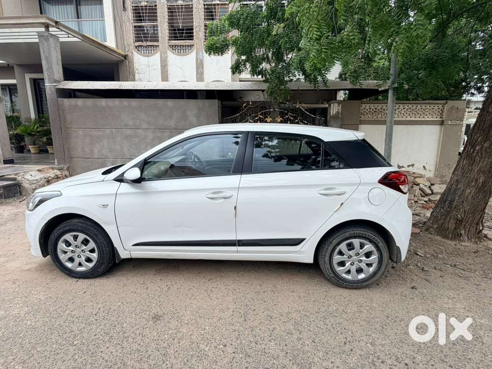Hyundai Elite I20 Petrol 34700 Km Driven