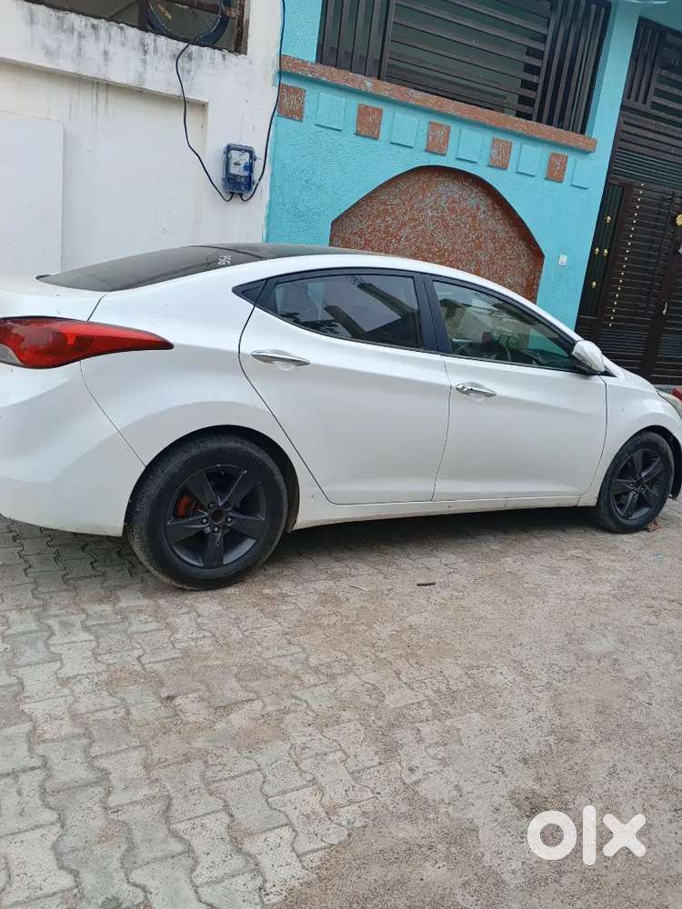 Hyundai Elantra Diesel Sx 2012